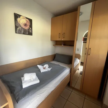 Apart-hotel Schloss - & Wellnessanlage 3*