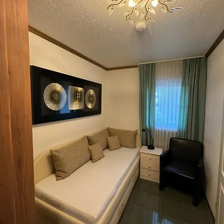 Schloss Aparthotel 3*